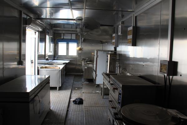 中銳野營(yíng)房